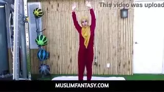 مسلم فانتاسي مدرب اللياقة البدنية يمارس الجنس مع العميل العربي الغريب