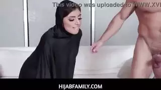 مراهق عربي يحصل على الفم وركوب الخيل