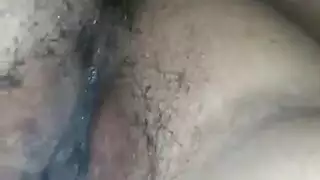 نائب الرئيس المغطاة غريب الأبنوس مثليه